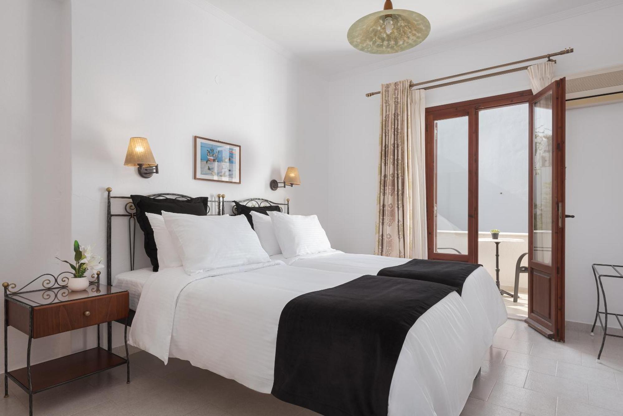 Sunset Paros Naousa Room photo